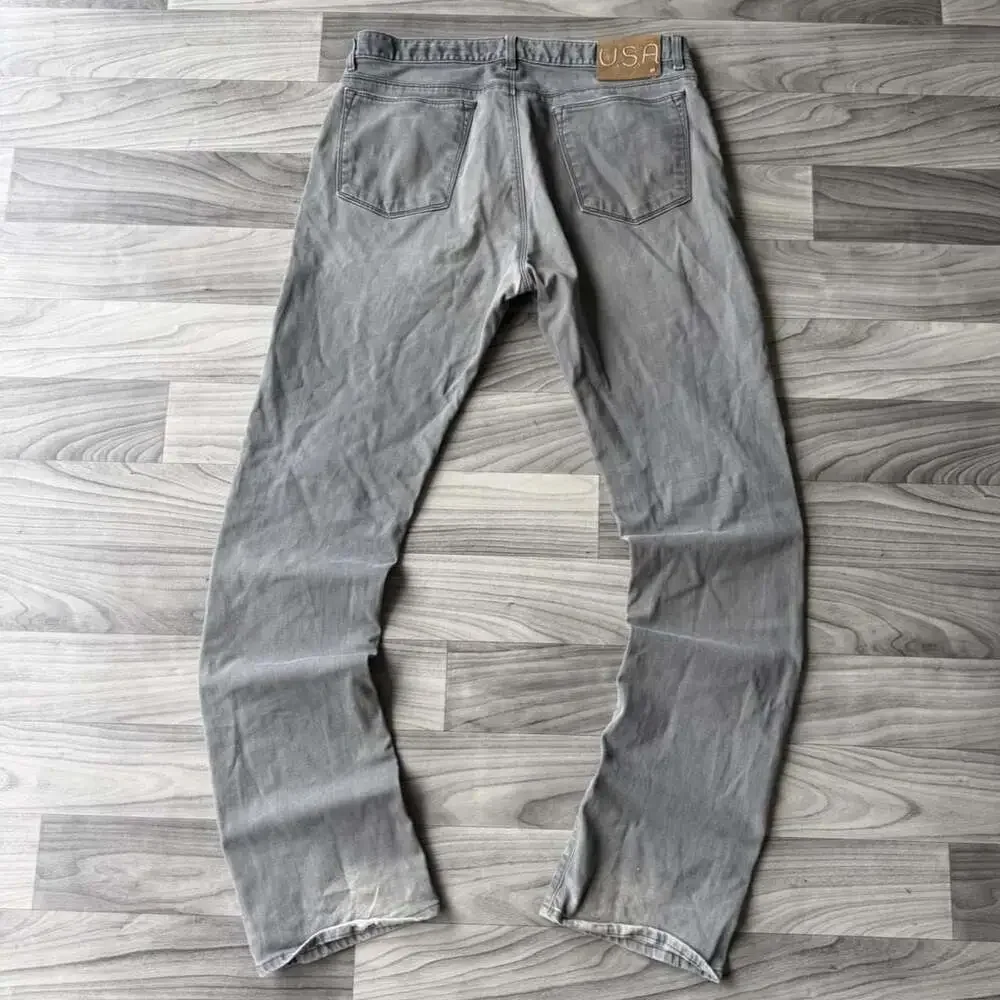 John Varvatos USA Grey Denim Jeans Size 36R
